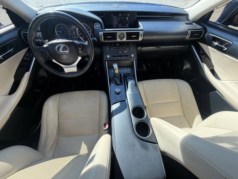 Used 2015 Lexus IS 250 image 11