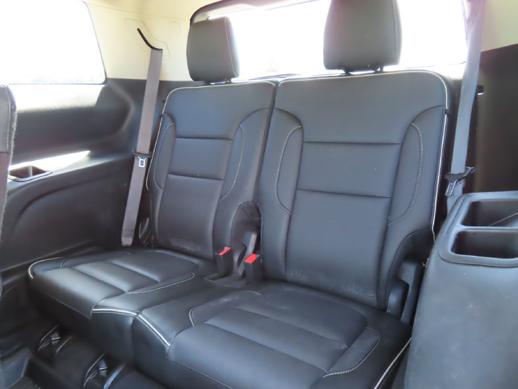 Used 2019 GMC Acadia Denali w/ Technology Package AWD/4WD image 30
