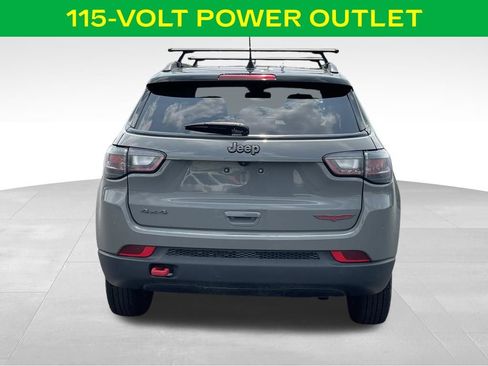 Used 2022 Jeep Compass Trailhawk w/ Trailhawk Elite Group AWD/4WD image 10