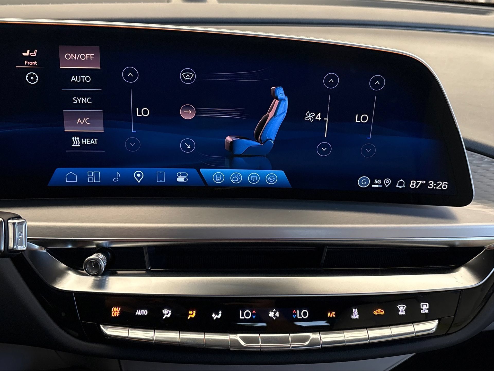 New 2026 Cadillac Lyriq Luxury RWD image 25