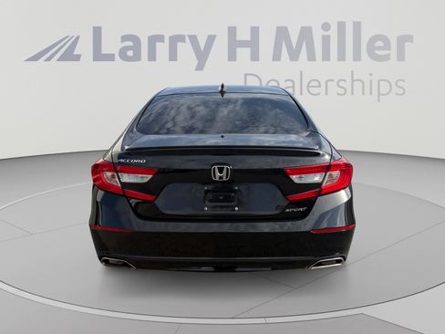 Used 2022 Honda Accord Sport image 4