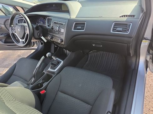 Used 2015 Honda Civic LX image 19