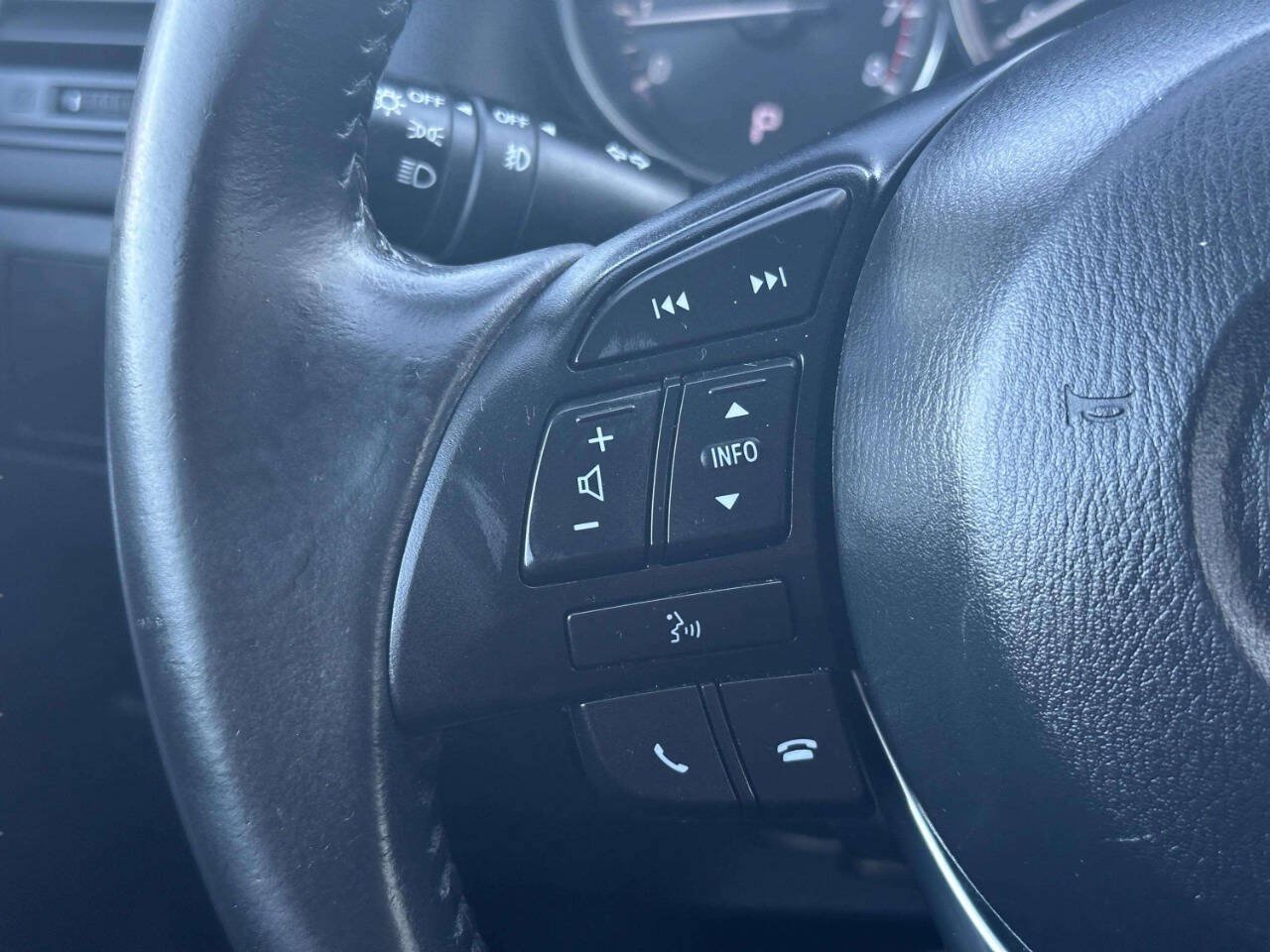Used 2015 MAZDA CX-5 Touring AWD/4WD image 25