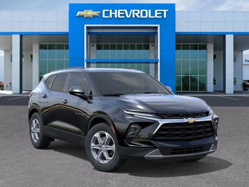 New 2025 Chevrolet Blazer LT w/ Convenience Package image 7