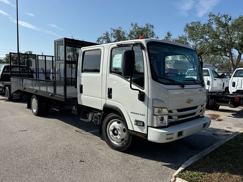 New 2024 Chevrolet Low Cab Forward image 1