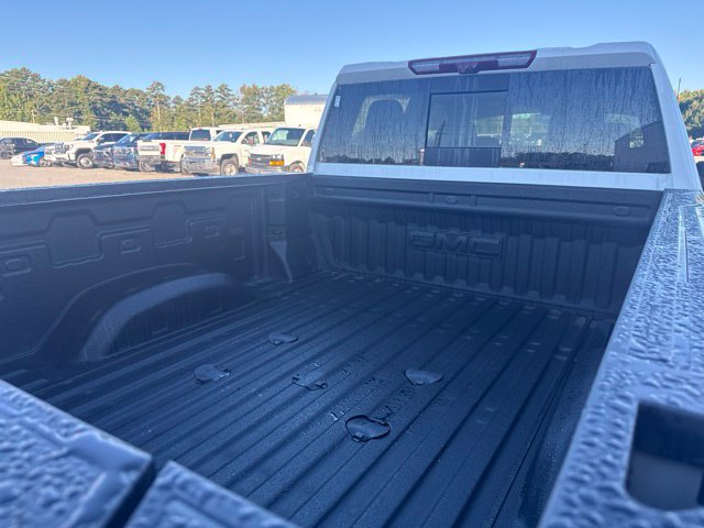 Used 2025 GMC Sierra 2500 AT4X AWD/4WD image 11