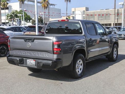 Used 2022 Nissan Frontier S w/ Technology Package RWD image 8