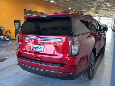 Used 2021 Chevrolet Suburban Z71 AWD/4WD image 8