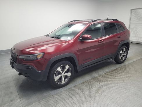 Used 2020 Jeep Cherokee Latitude w/ Quick Order Package 26F North image 2