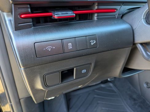 Used 2025 Hyundai Kona N Line S image 17