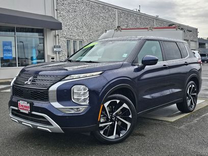 Used 2024 Mitsubishi Outlander SE