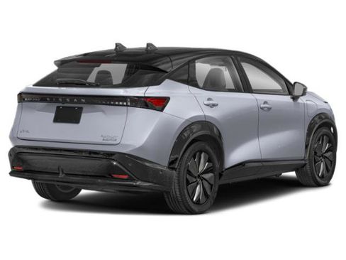 Used 2024 Nissan Ariya AWD image 2