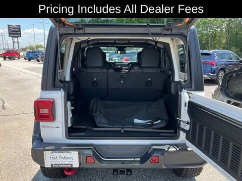 Used 2024 Jeep Wrangler Unlimited Rubicon w/ Dual Top Group AWD/4WD image 17