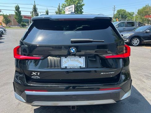 Used 2024 BMW X1 xDrive28i w/ Convenience Package AWD/4WD image 5