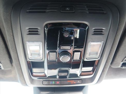 Certified 2025 Cadillac Escalade Sport Platinum w/ LPO, ONYX Package AWD/4WD image 20