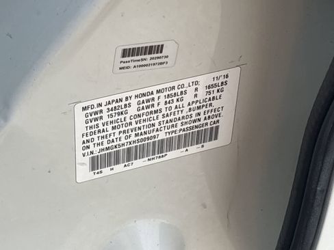 Used 2017 Honda Fit EX image 20