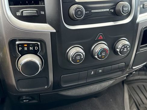 Used 2021 RAM 1500 Classic SLT RWD image 25