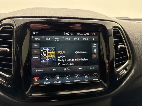 Used 2018 Jeep Compass Limited w/ Navigation Group image 26