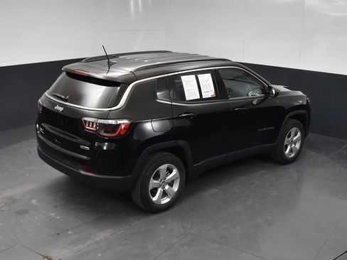 Used 2021 Jeep Compass Latitude w/ Convenience Group AWD/4WD image 37