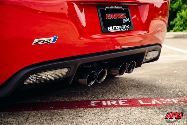 Used 2009 Chevrolet Corvette ZR1 w/ Preferred Equipment Group RWD image 43