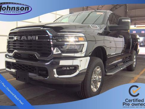 Used 2026 RAM 2500 Big Horn AWD/4WD image 1