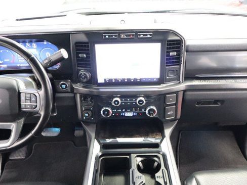 Used 2024 Ford F350 Lariat w/ Lariat Ultimate Package AWD/4WD image 7