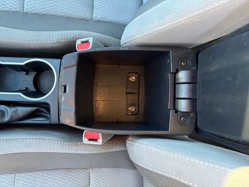 Used 2018 Toyota Corolla LE FWD image 24