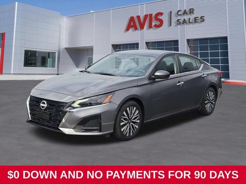 Used 2025 Nissan Altima 2.5 SV FWD image 1