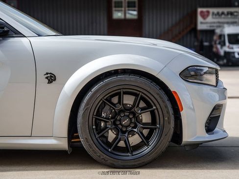 Used 2023 Dodge Charger SRT Hellcat w/ Harman/Kardon Audio Group RWD image 11