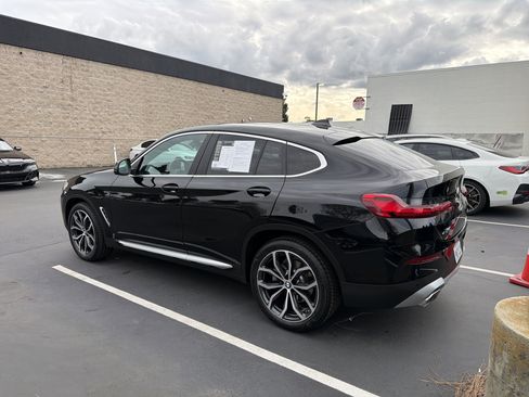 Certified 2023 BMW X4 xDrive30i w/ Premium Package image 6