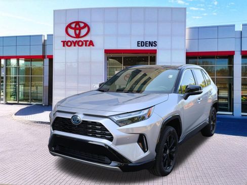 Certified 2024 Toyota RAV4 XSE w/ Advanced Technology Package AWD/4WD image 11