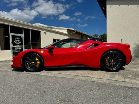 Used 2024 Ferrari SF90 Spider AWD/4WD image 5