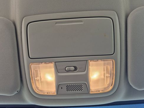 Used 2015 Honda CR-V LX image 24