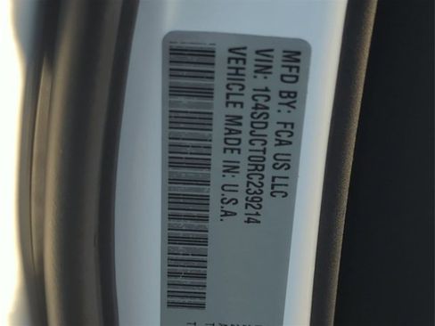 Certified 2024 Dodge Durango R/T image 30