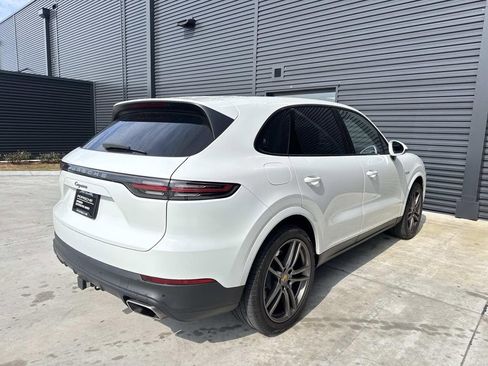 Certified 2023 Porsche Cayenne image 11