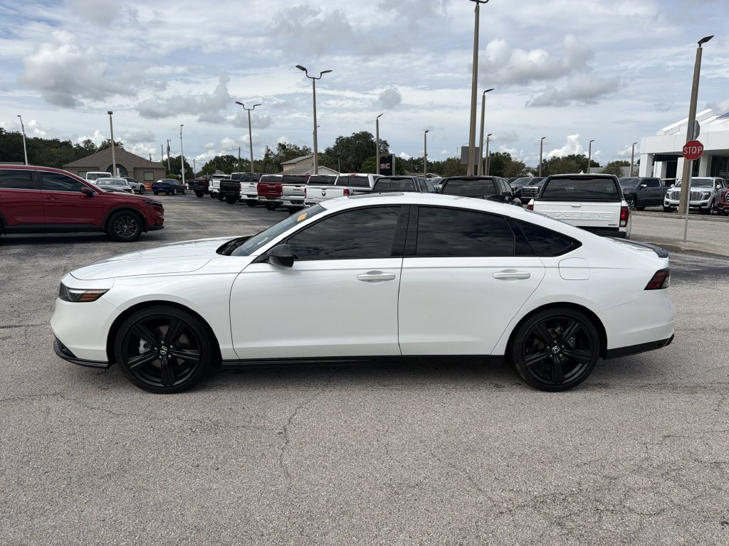 Used 2025 Honda Accord Sport image 7
