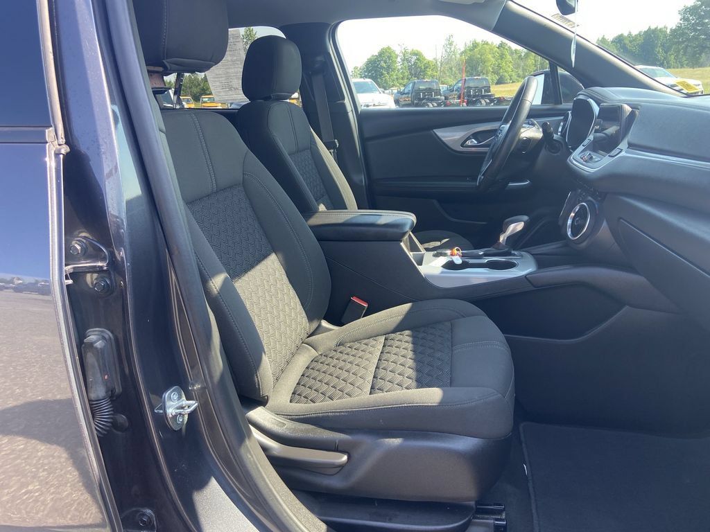 Certified 2021 Chevrolet Blazer LT AWD/4WD image 27