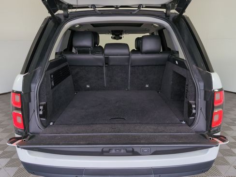 Used 2019 Land Rover Range Rover Supercharged image 30