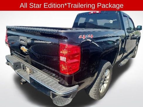 Used 2017 Chevrolet Silverado 1500 LT w/ All Star Edition AWD/4WD image 4