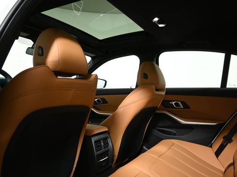 New 2026 BMW 330i xDrive Sedan w/ M Sport Package image 32