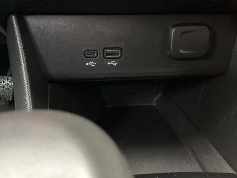 Used 2024 Buick Encore GX Sport Touring w/ Comfort Package image 27