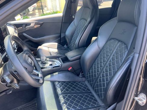 Used 2023 Audi S4 Premium Plus w/ Premium Plus Package AWD/4WD image 4