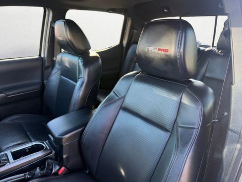 Used 2019 Toyota Tacoma TRD Pro AWD/4WD image 16