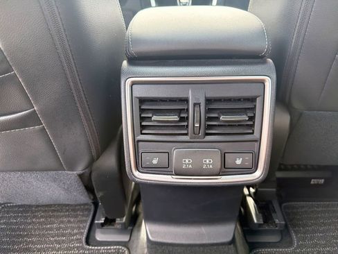 Used 2022 Subaru Forester Touring w/ Popular Package #3 image 35