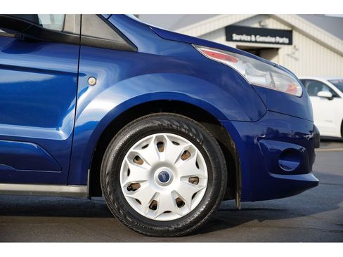 Used 2017 Ford Transit Connect XLT image 11