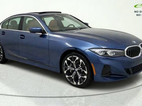 Used 2025 BMW 330i Sedan RWD image 1