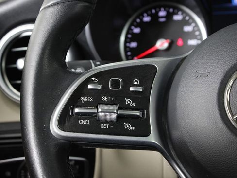 Used 2022 Mercedes-Benz GLC 300 image 26