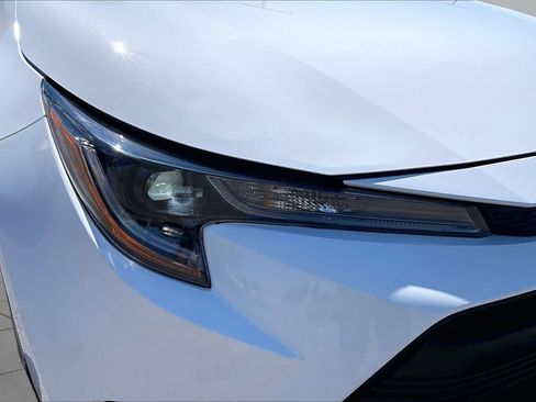 Used 2023 Toyota Corolla LE FWD image 27
