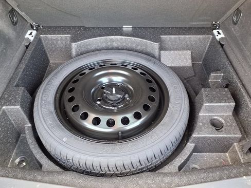 Used 2023 Buick Envision Essence FWD image 75