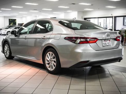Used 2023 Toyota Camry LE FWD image 8